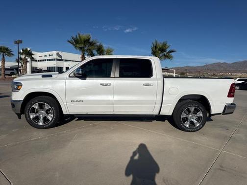 2022 RAM 1500 Laramie Crew Cab 4x4 57' Box