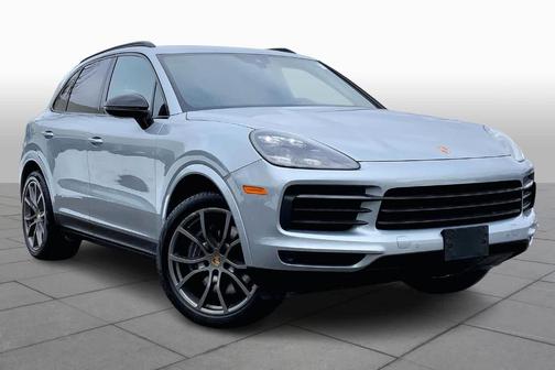 2021 Porsche Cayenne Base