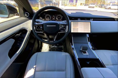 Seoul Pearl Silver Metallic 2026 Land Rover Range Rover Evoque S