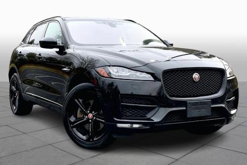 2017 Jaguar F-PACE 35t R-Sport