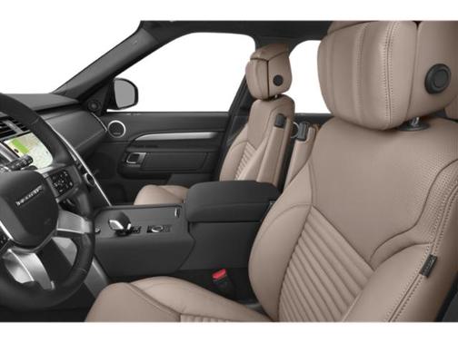 2025 Land Rover Discovery P300 Dynamic SE