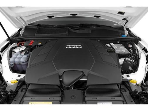 2022 Audi Q7 55 Premium Plus