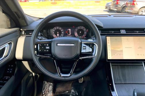 2025 Land Rover Range Rover Velar P250 Dynamic SE