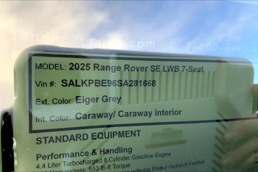 2025 Land Rover Range Rover P530 SE 7 Seat