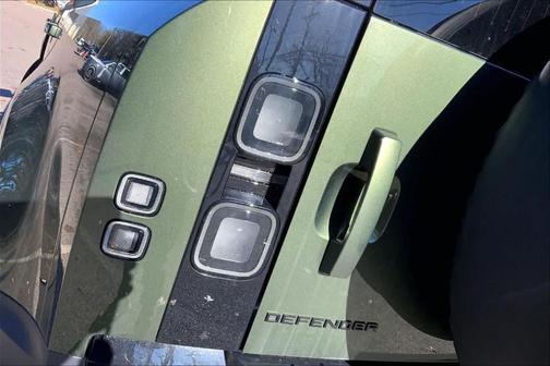 2026 Land Rover Defender P300 S