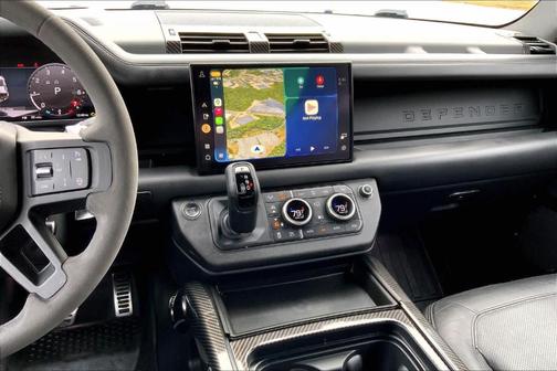 2023 Land Rover Defender 110 V8