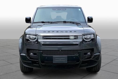 2023 Land Rover Defender 110 V8