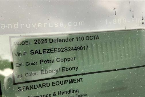 2025 Land Rover Defender OCTA