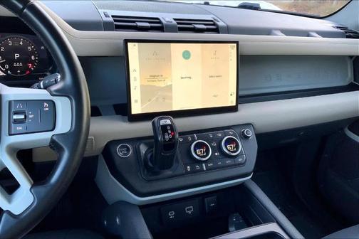 2022 Land Rover Defender 90 X-Dynamic S