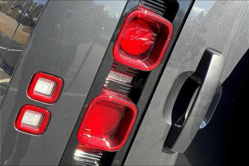 2025 Land Rover Defender P300 S
