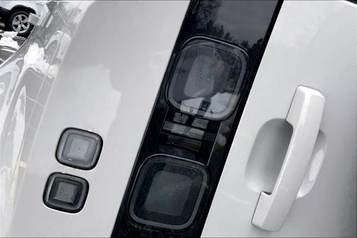 2026 Land Rover Defender 110 S