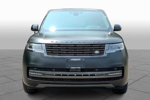 2025 Land Rover Range Rover P530 SE
