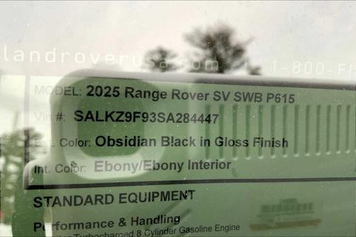 2025 Land Rover Range Rover P615 SV