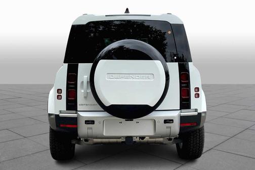 2025 Land Rover Defender P300