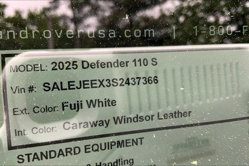 2025 Land Rover Defender P300