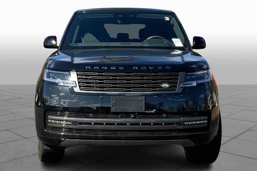 2025 Land Rover Range Rover P400 SE 7 Seat