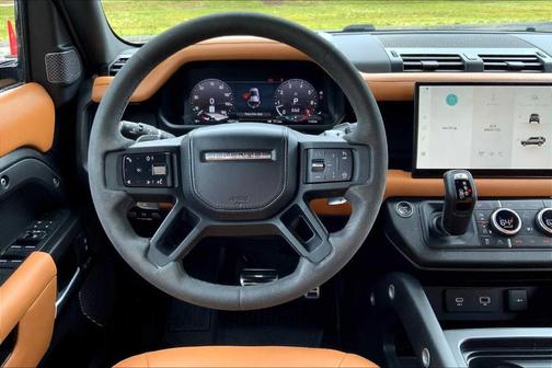 2023 Land Rover Defender 110 V8
