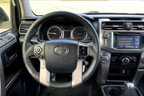 2017 Toyota 4Runner SR5 Premium