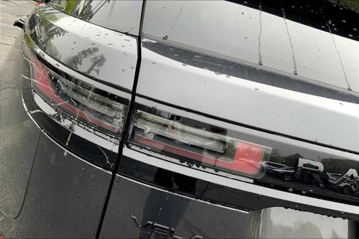 2026 Land Rover Range Rover Velar P400 Dynamic SE