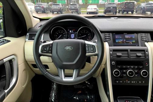2018 Land Rover Discovery Sport HSE Luxury