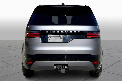 2025 Land Rover Discovery P300 Dynamic SE