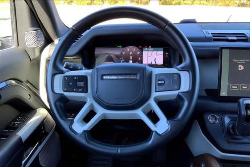 2023 Land Rover Defender X-Dynamic SE