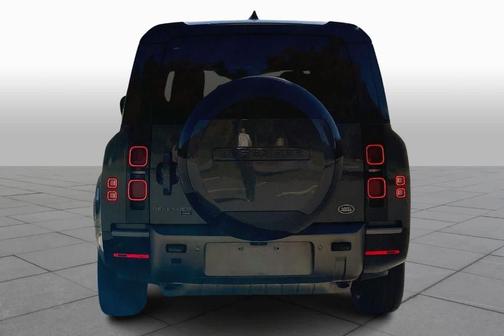 2023 Land Rover Defender X-Dynamic SE