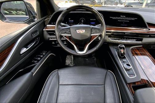 2022 Cadillac Escalade Premium Luxury