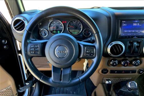 2017 Jeep Wrangler Sahara