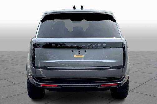 2025 Land Rover Range Rover P550e SE