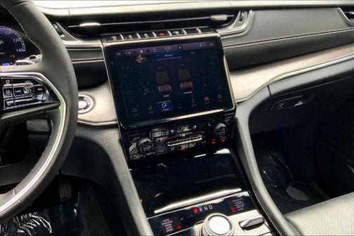 2024 Jeep Grand Cherokee L Overland