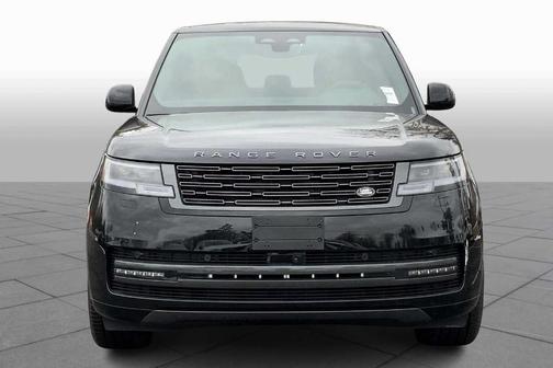 2025 Land Rover Range Rover P400 SE 7 Seat