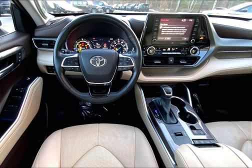 2021 Toyota Highlander Hybrid Limited