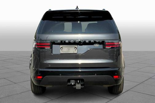 2022 Land Rover Discovery P300 R-Dynamic S
