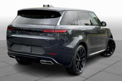2025 Land Rover Range Rover Sport P360 SE