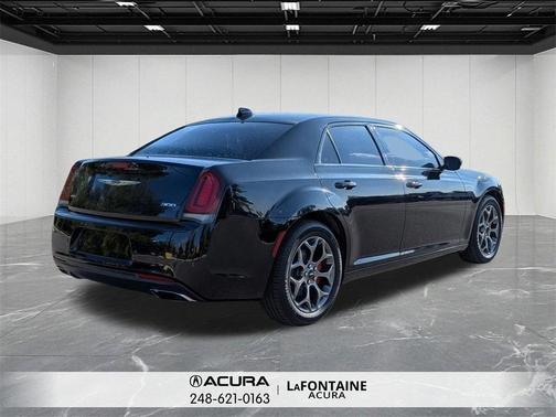 2017 Chrysler 300 S