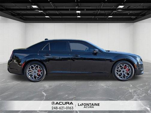 2017 Chrysler 300 S