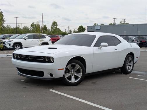 2020 Dodge Challenger SXT