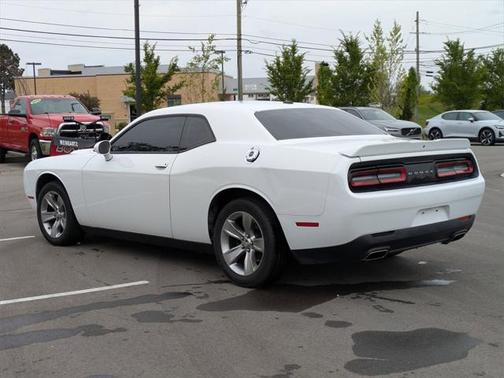 2020 Dodge Challenger SXT