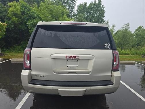 2015 GMC Yukon SLE