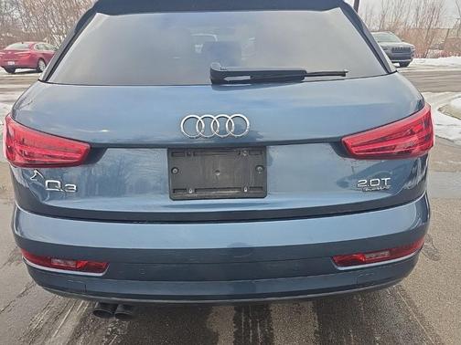 2018 Audi Q3 2.0T Premium