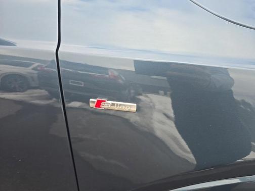 2018 Audi Q3 2.0T Premium