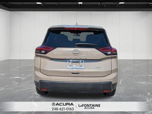 2025 Nissan Rogue SV
