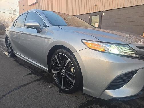 2020 Toyota Camry XSE