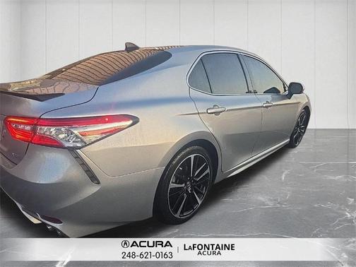 2020 Toyota Camry XSE