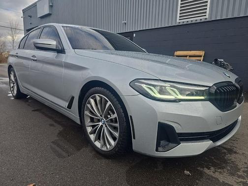 2021 BMW 530 xDrive