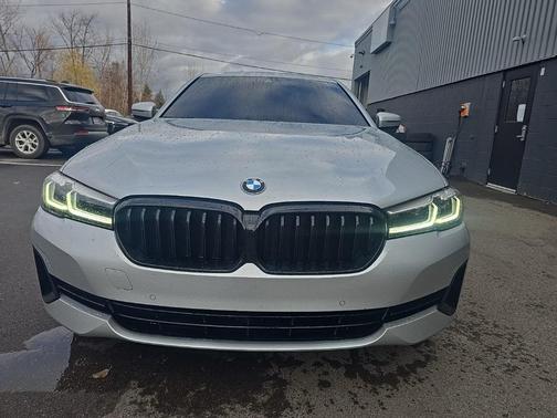 2021 BMW 530 xDrive