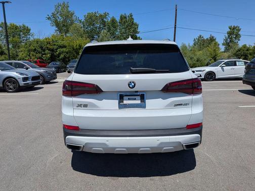 Alpine White 2020 BMW X5 xDrive40i