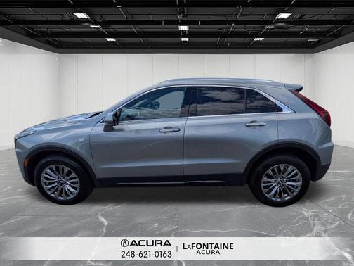 Argent Silver Metallic 2025 Cadillac XT4 Premium Luxury