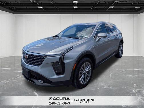 Argent Silver Metallic 2025 Cadillac XT4 Premium Luxury